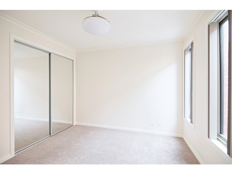 2/66 Fisher Street, Malvern East VIC 3145