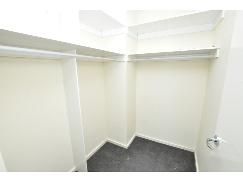 REF 24350/88 Kavanagh Street, Southbank VIC 3006