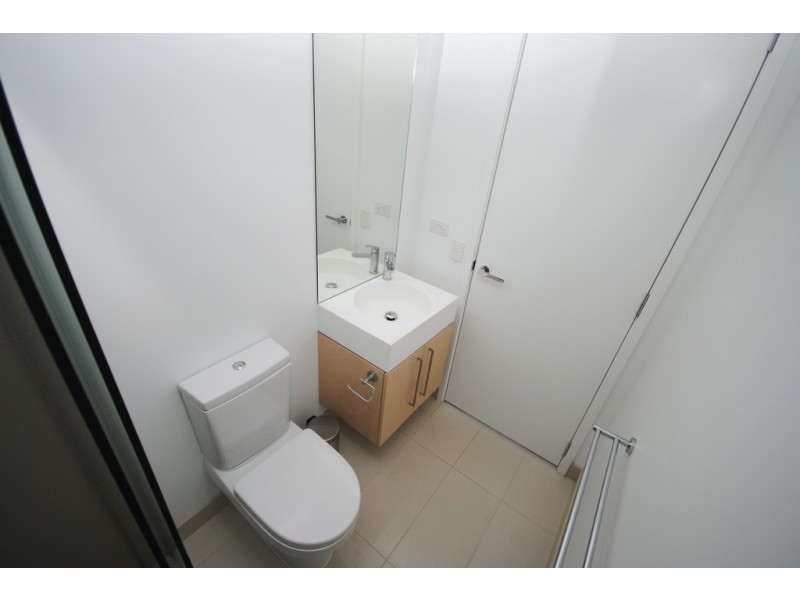 3303/9 Power Street, Southbank VIC 3006