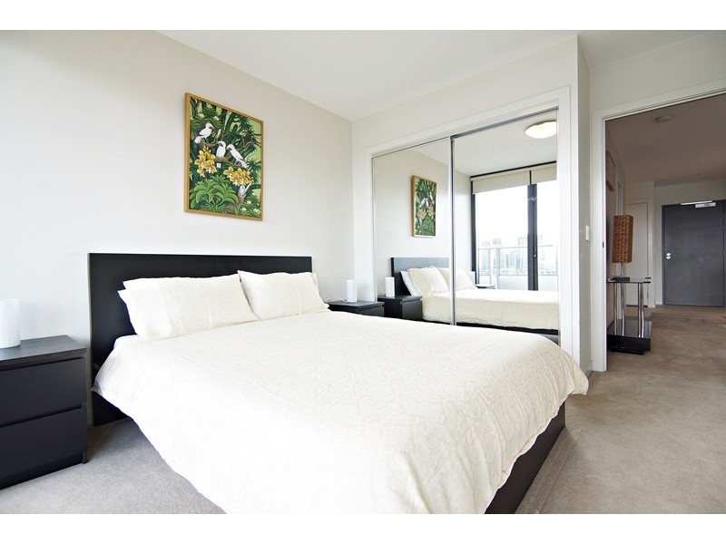 1105/100 Harbour Esplanade, Docklands VIC 3008