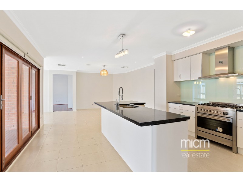 332 Boardwalk Boulevard, Point Cook VIC 3030
