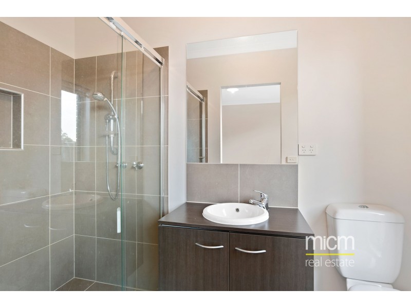 332 Boardwalk Boulevard, Point Cook VIC 3030