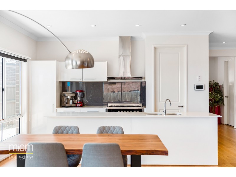 5 Willowherb Way, Point Cook VIC 3030