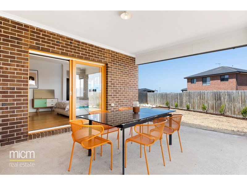 5 Willowherb Way, Point Cook VIC 3030