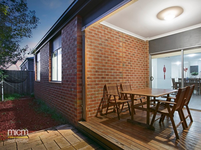 30 Fireside Avenue, Point Cook VIC 3030