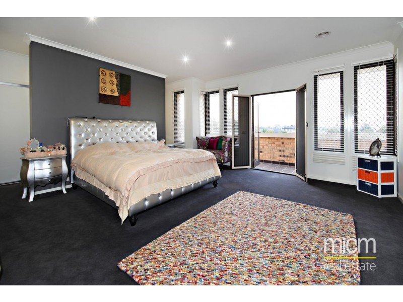 39-41 Cloudy Crescent, Point Cook VIC 3030