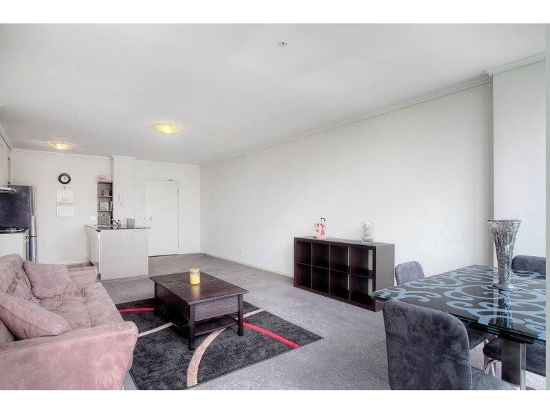 REF 24359/88 Kavanagh Street, Southbank VIC 3006