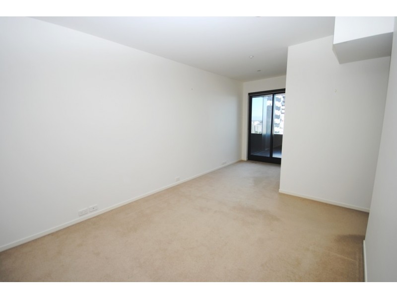 2402/7 Riverside Quay, Southbank VIC 3006