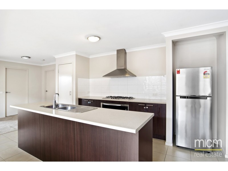 16 Montezuma Avenue, Truganina VIC 3029
