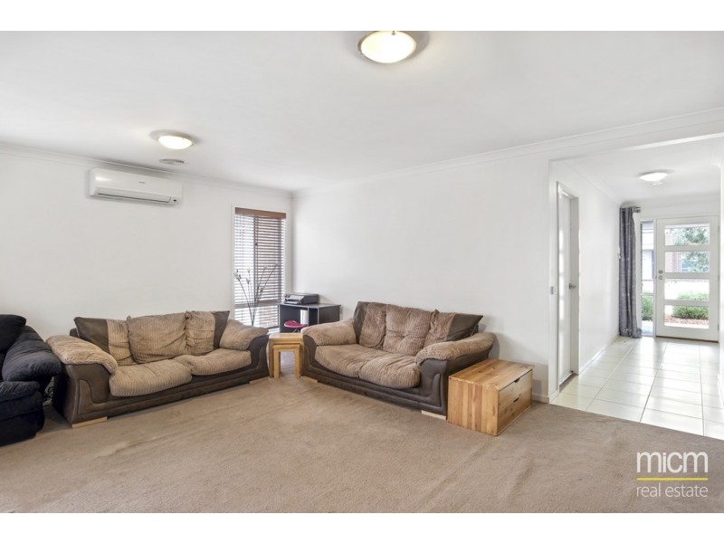 20 Fontana Avenue, Point Cook VIC 3030