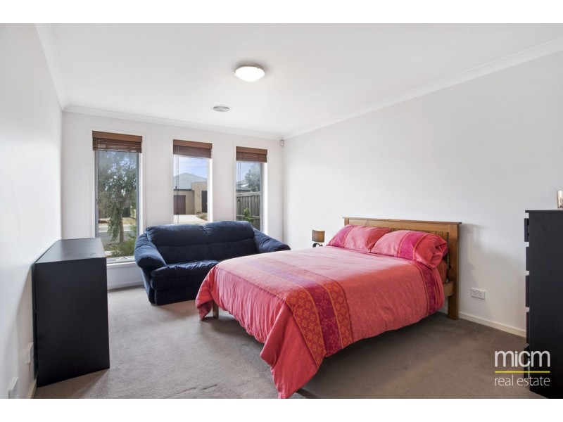 20 Fontana Avenue, Point Cook VIC 3030