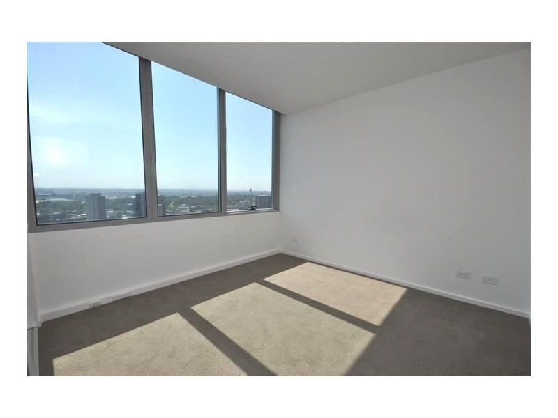 REF 24392/241 City Road, Southbank VIC 3006