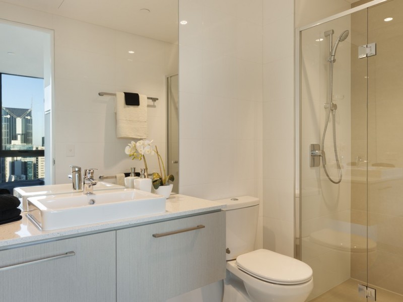 REF 21G/618 Lonsdale Street, Docklands VIC 3008