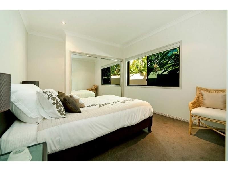 2523 Gracemere Cct Nth, Hope Island QLD 4212