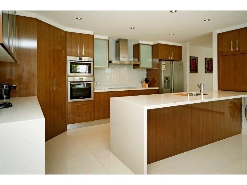 1663 Riverdale Drive, Hope Island QLD 4212