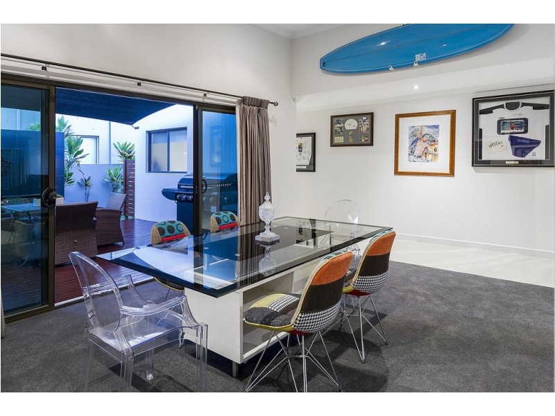 23 Champagne Blvd, Helensvale QLD 4212