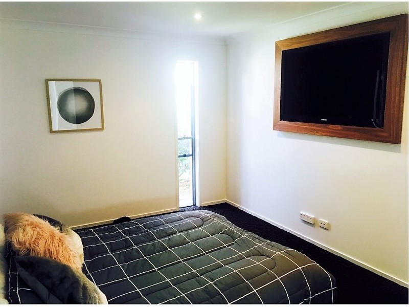 6165 Murten Ct, Hope Island QLD 4212