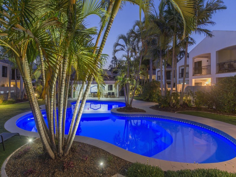 8871 Magnolia Drive East, Hope Island QLD 4212