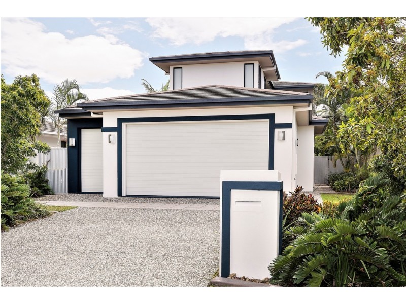 6135 Vico Avenue, Hope Island QLD 4212