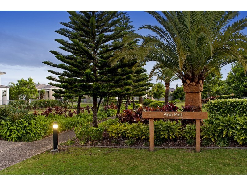 6135 Vico Avenue, Hope Island QLD 4212