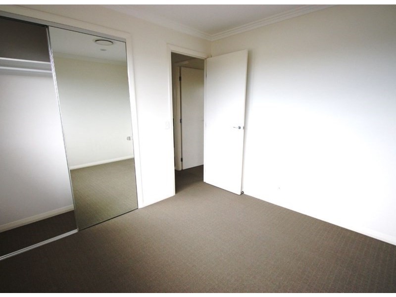 6135 Vico Avenue, Hope Island QLD 4212