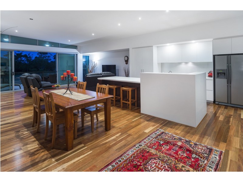 7504 Springfield Drive, Hope Island QLD 4212