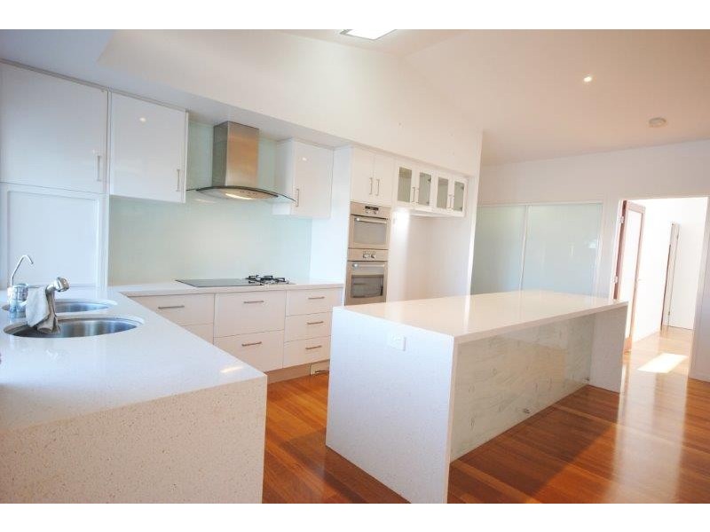 37 Southaven Drive, Helensvale QLD 4212