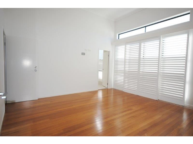 37 Southaven Drive, Helensvale QLD 4212