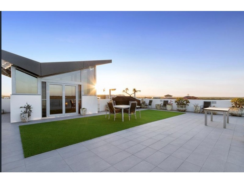 46 Knightsbridge Parade East, Sovereign Islands QLD 4216