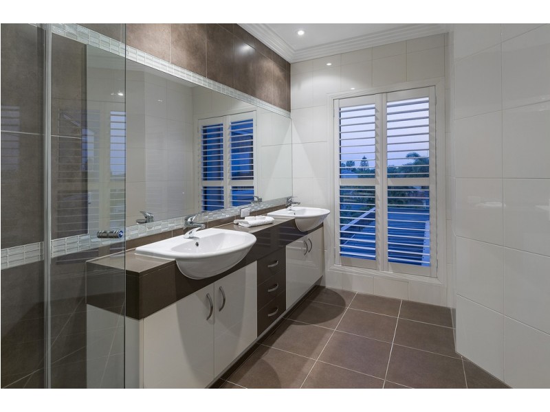 4799 The Parkway, Sanctuary Cove QLD 4212