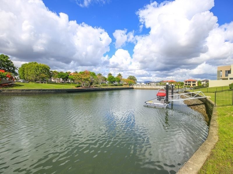 7425 Ellensbrook Drive, Hope Island QLD 4212