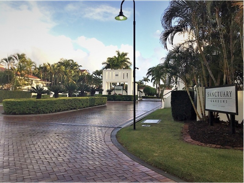 1/60 Caseys Road, Hope Island QLD 4212