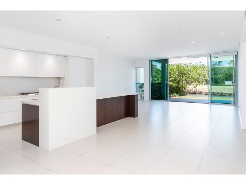 7505 Springfield Drive, Hope Island QLD 4212