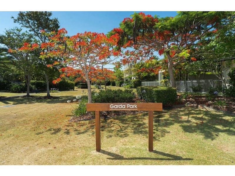 7505 Springfield Drive, Hope Island QLD 4212