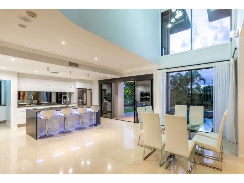 2097 The Circle, Sanctuary Cove QLD 4212
