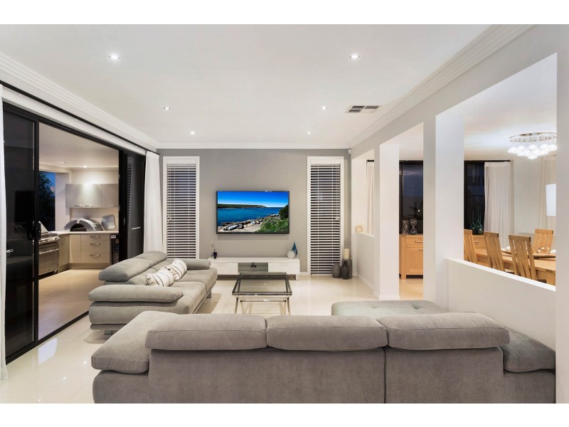 2097 The Circle, Sanctuary Cove QLD 4212