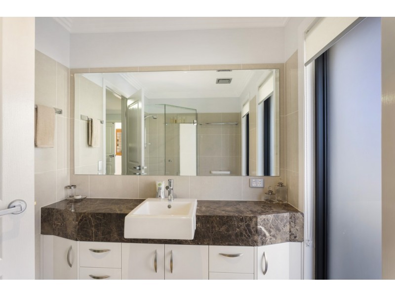 2097 The Circle, Sanctuary Cove QLD 4212