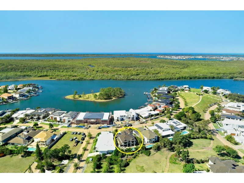 2097 The Circle, Sanctuary Cove QLD 4212