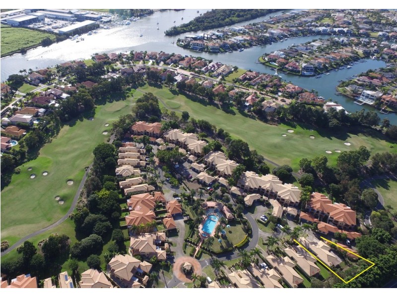 3288 Palladian Drive, Hope Island QLD 4212