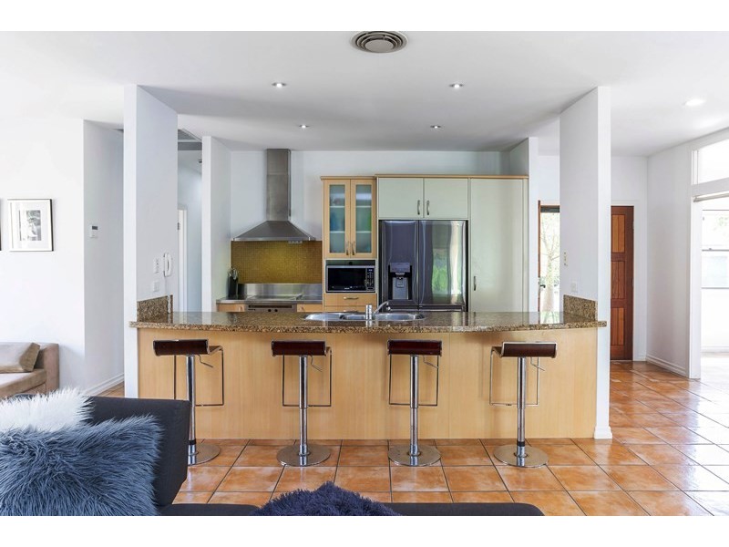 3288 Palladian Drive, Hope Island QLD 4212
