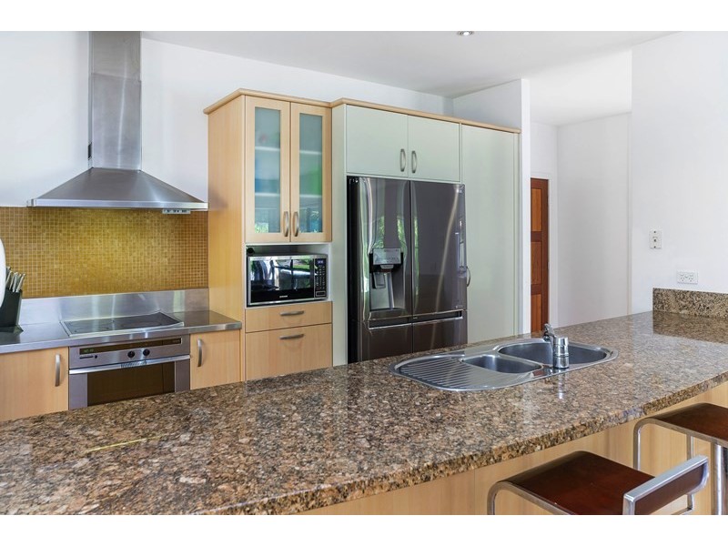 3288 Palladian Drive, Hope Island QLD 4212