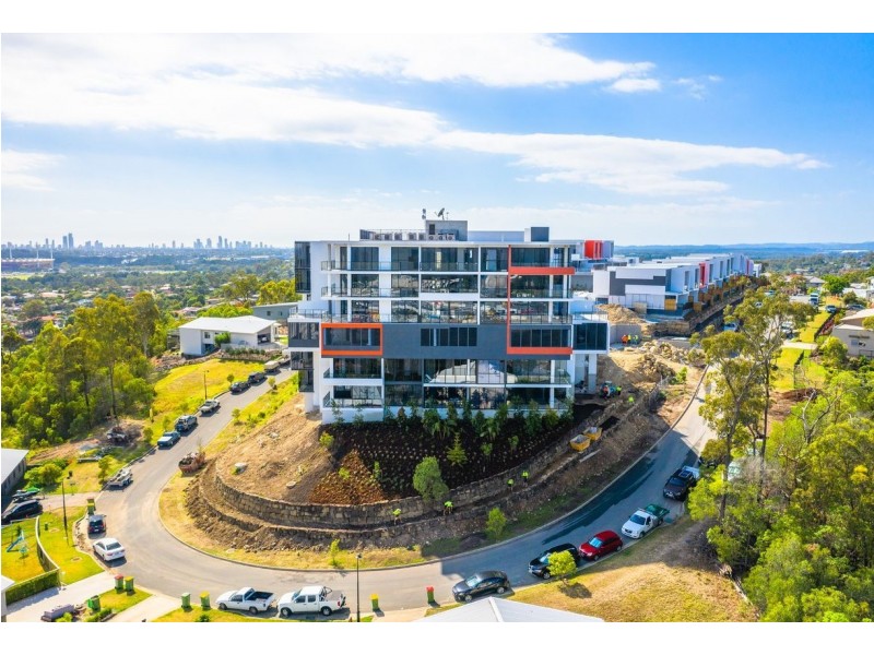 34 John Francis Drive “Panorama Residences”, Carrara QLD 4211