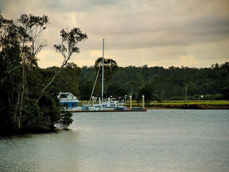 1674 Riverdale Drive, Hope Island QLD 4212