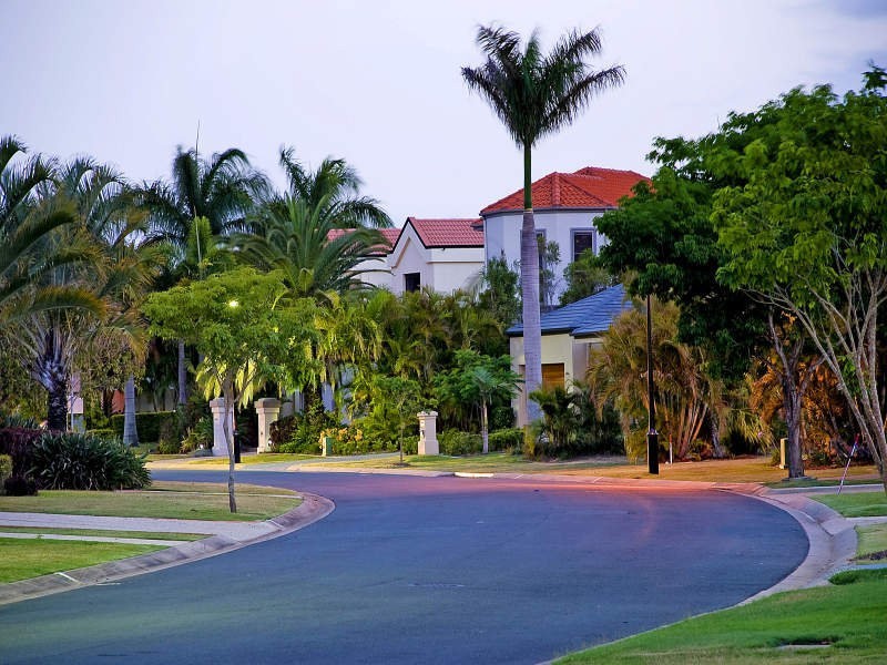 1674 Riverdale Drive, Hope Island QLD 4212