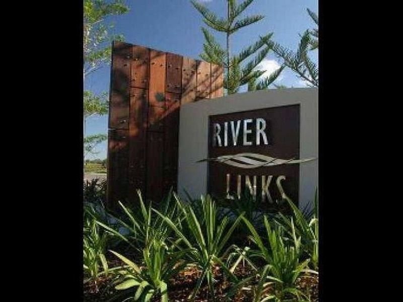 48 Quayside Drive, Helensvale QLD 4212