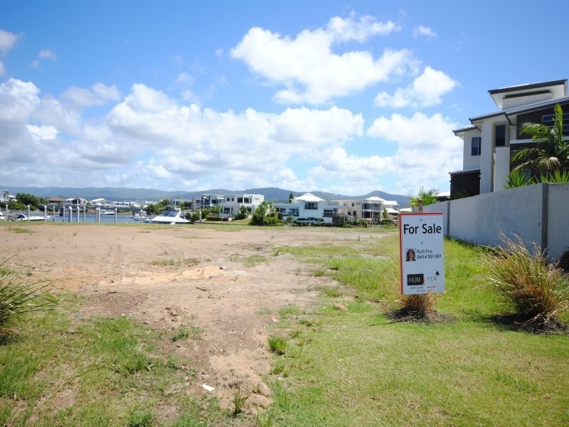 48 Quayside Drive, Helensvale QLD 4212