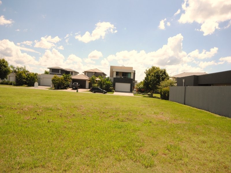 6183 Bolsena Circuit, Hope Island QLD 4212