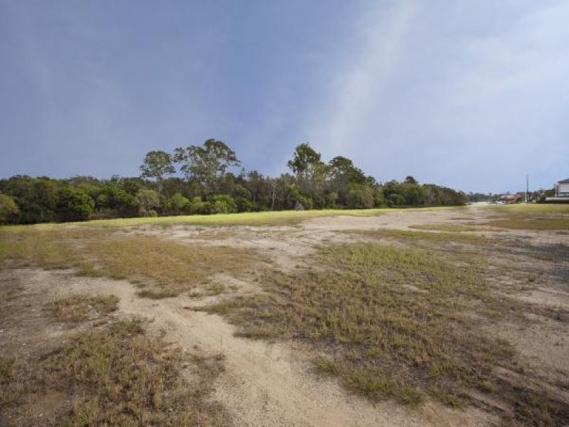 2511 Cressbrook Drive, Hope Island QLD 4212