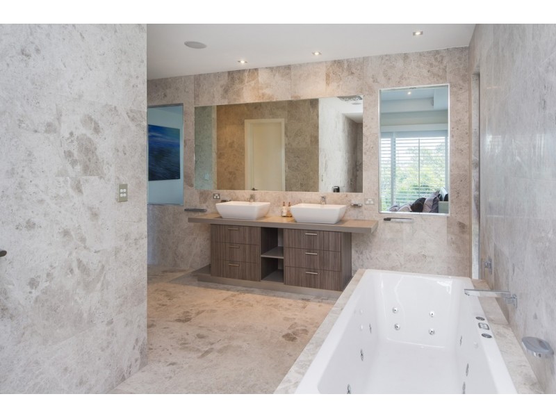 “ARIA” Cressbrook Dve, Hope Island QLD 4212