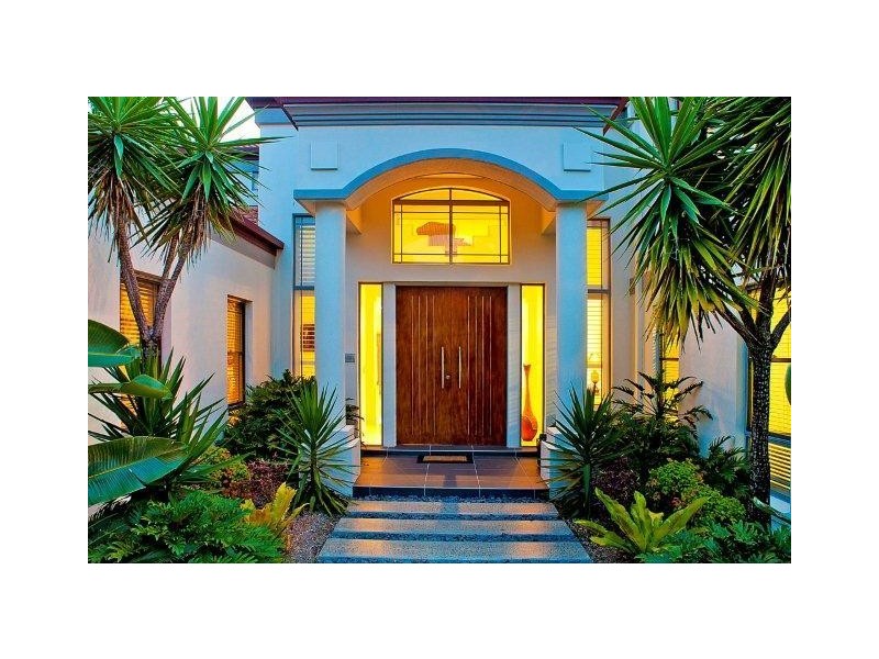 1050 Rosebank Way, Hope Island QLD 4212